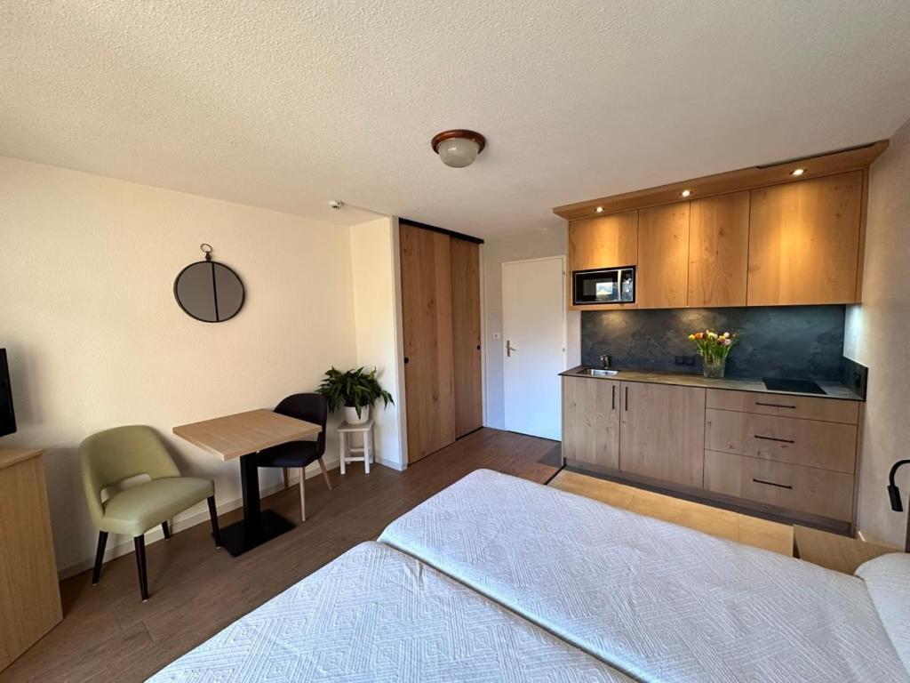 Residence La Rochetaillee Brides-les-Bains Bagian luar foto